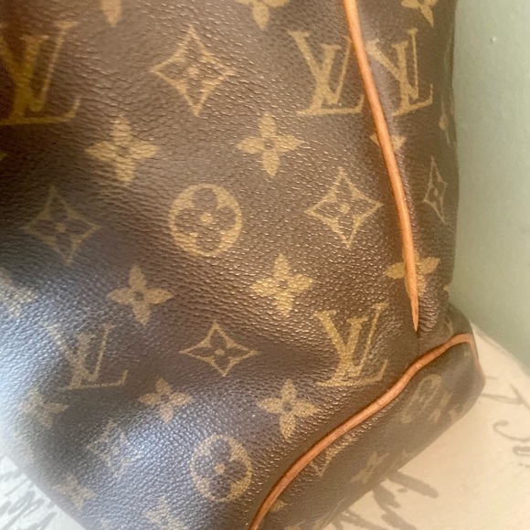 Louis Vuitton Delightful Tote Shoulder Bag - Picture 5 of 9
